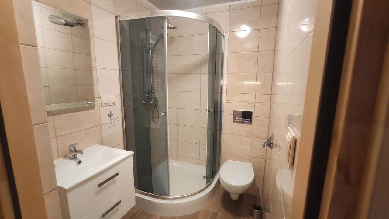 Pokoje Goscinne Jawor Bukowina Tatrzańska Exterior foto